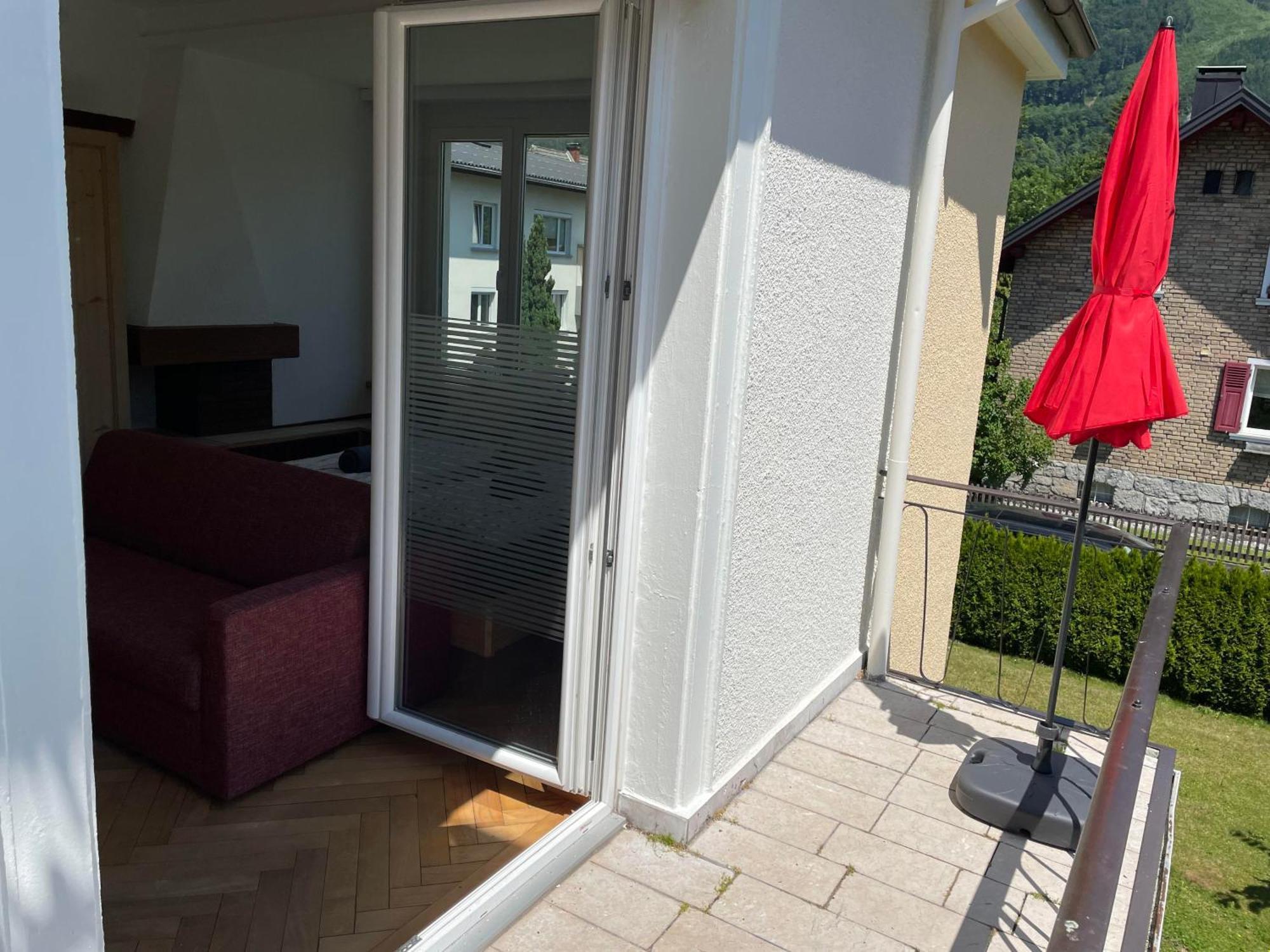 My Relaxs Little Villa 布鲁登茨 外观 照片